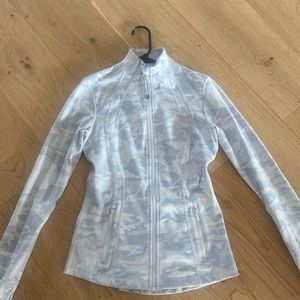 Lululemon Camo Jacket! Size 8. Like new. Worn twice.
